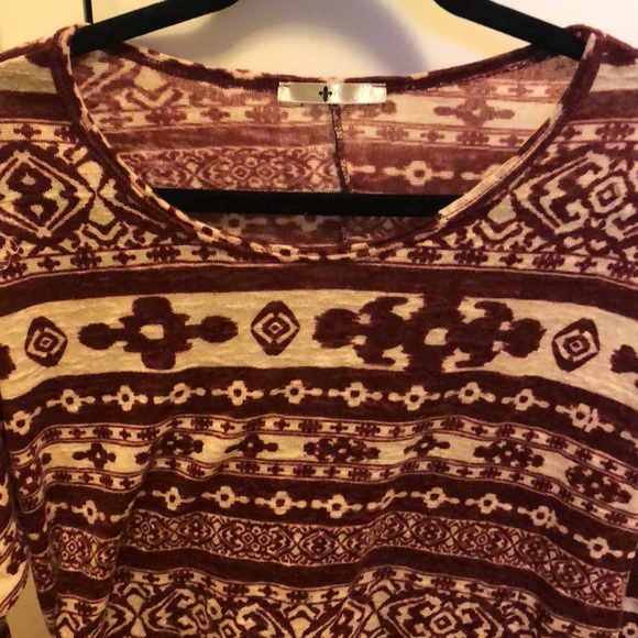 Boho Aztec Top - Picture 2 of 3